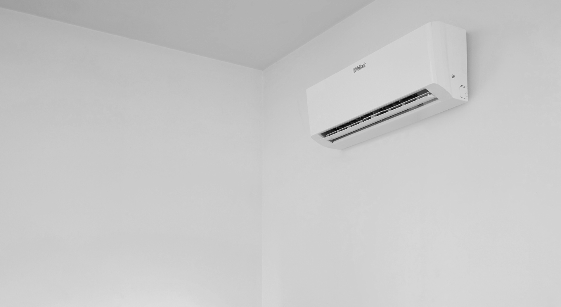 Nachgerüstetes Klimagerät im Wohnraum